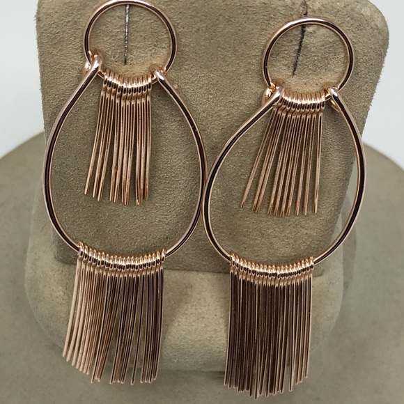 51Twenty Jewelry - New| GOLD TWO LAYER STICK EARRINGS